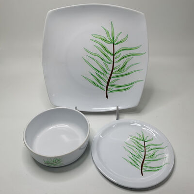 ราคาดี Food Grade Tableware Raw Material Melamine Moulding Compound With 2-4μm Particle Size And ≤0.2% Volatile Matter Content ออนไลน์