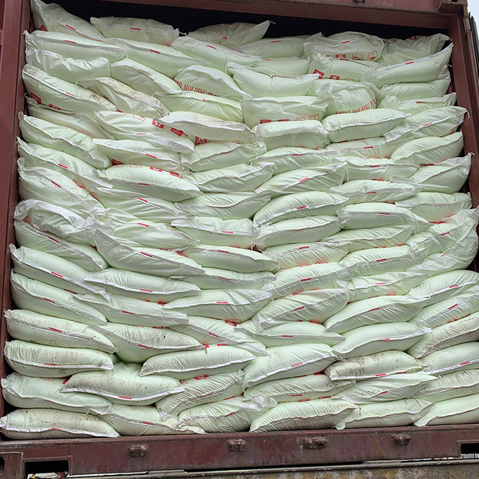 COA เกรดอุตสาหกรรม 108-78-1 99.8% ผงเมลามีนสีขาวสำหรับไม้อัด 4